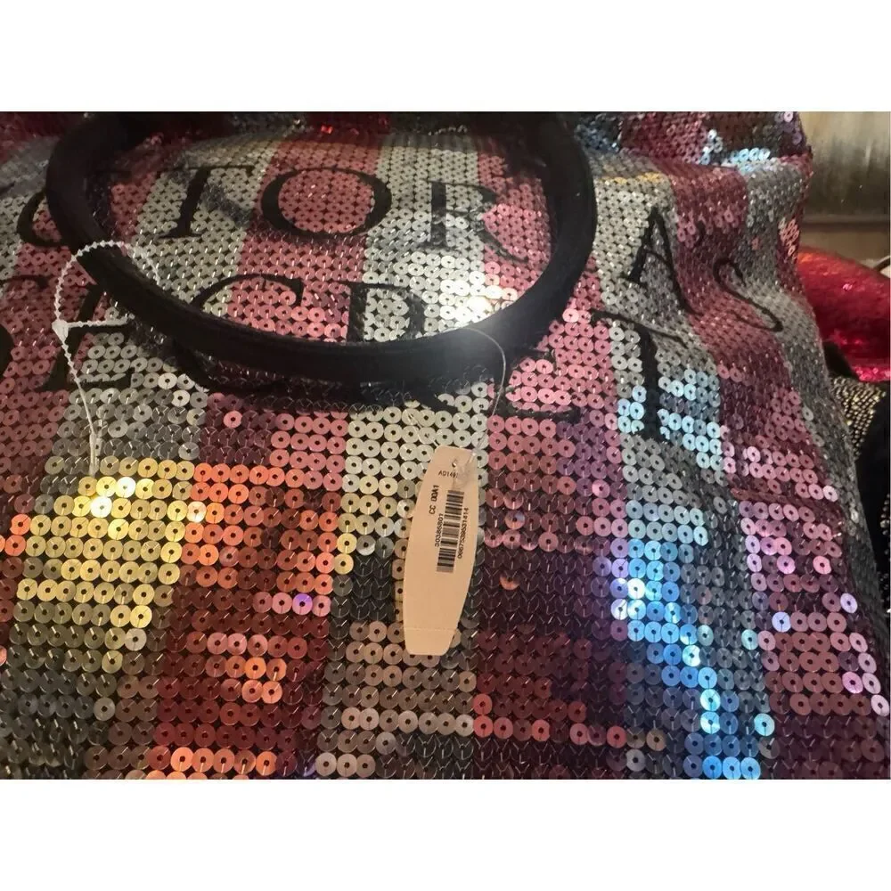 Victorias secret/Vs shopper tote beach bag black/pink signature stripe sequin